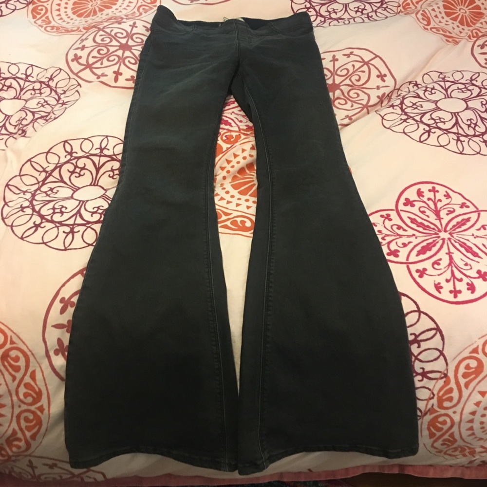 Free People Bell bottoms ❤️❤️
